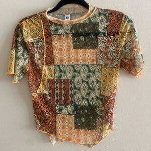 It’s Sheer Crop Top Size M